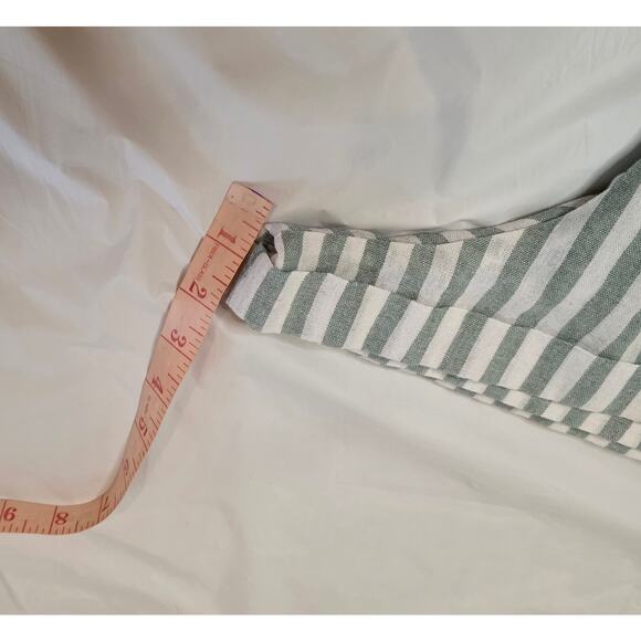 Shein Shorts Women's Size L Green White Stripes Elastic Ruffled Waist - Picture 7 of 7